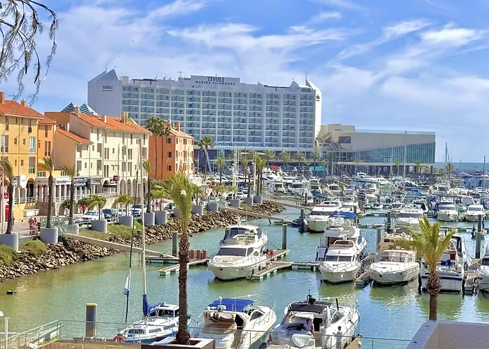 Marina View 2 By Homing Apartment