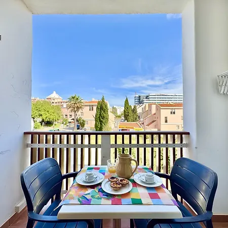 Marina View 2 By Homing