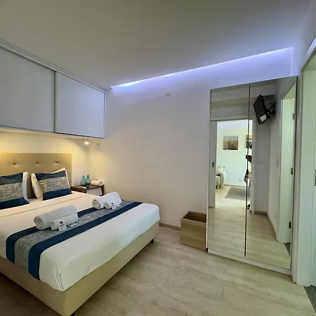 Marina View 2 By Homing Апартаменты